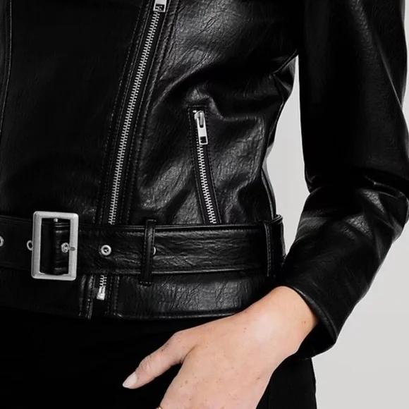 Old Navy Black Faux Belted Leather Moto Jacket - Picture 3 of 6